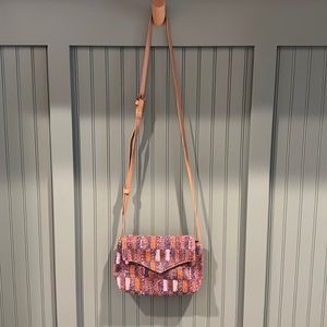 Cutest crossbody purse! Perfect condition!